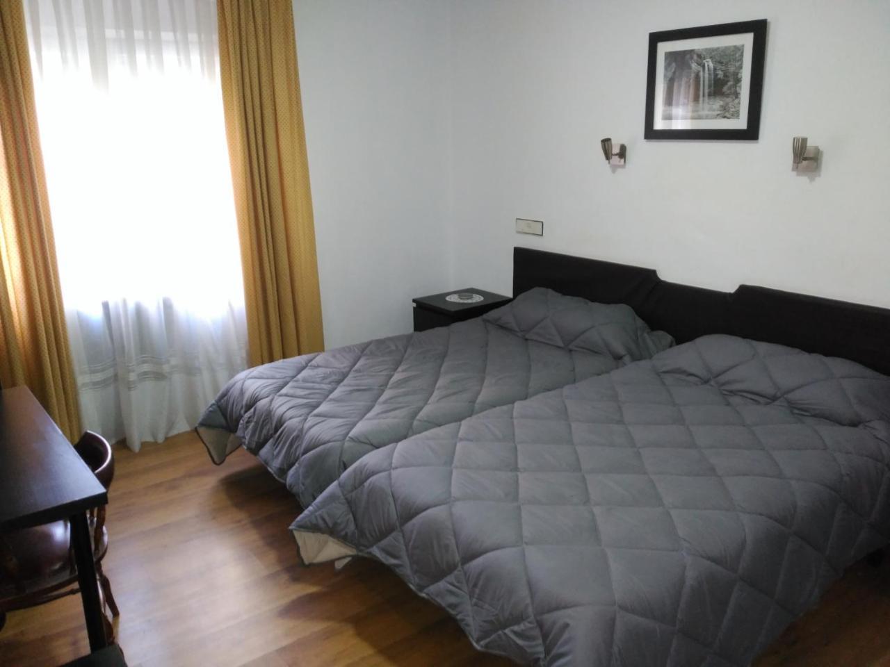 Hotel Vaqueros Langreo Eksteriør bilde