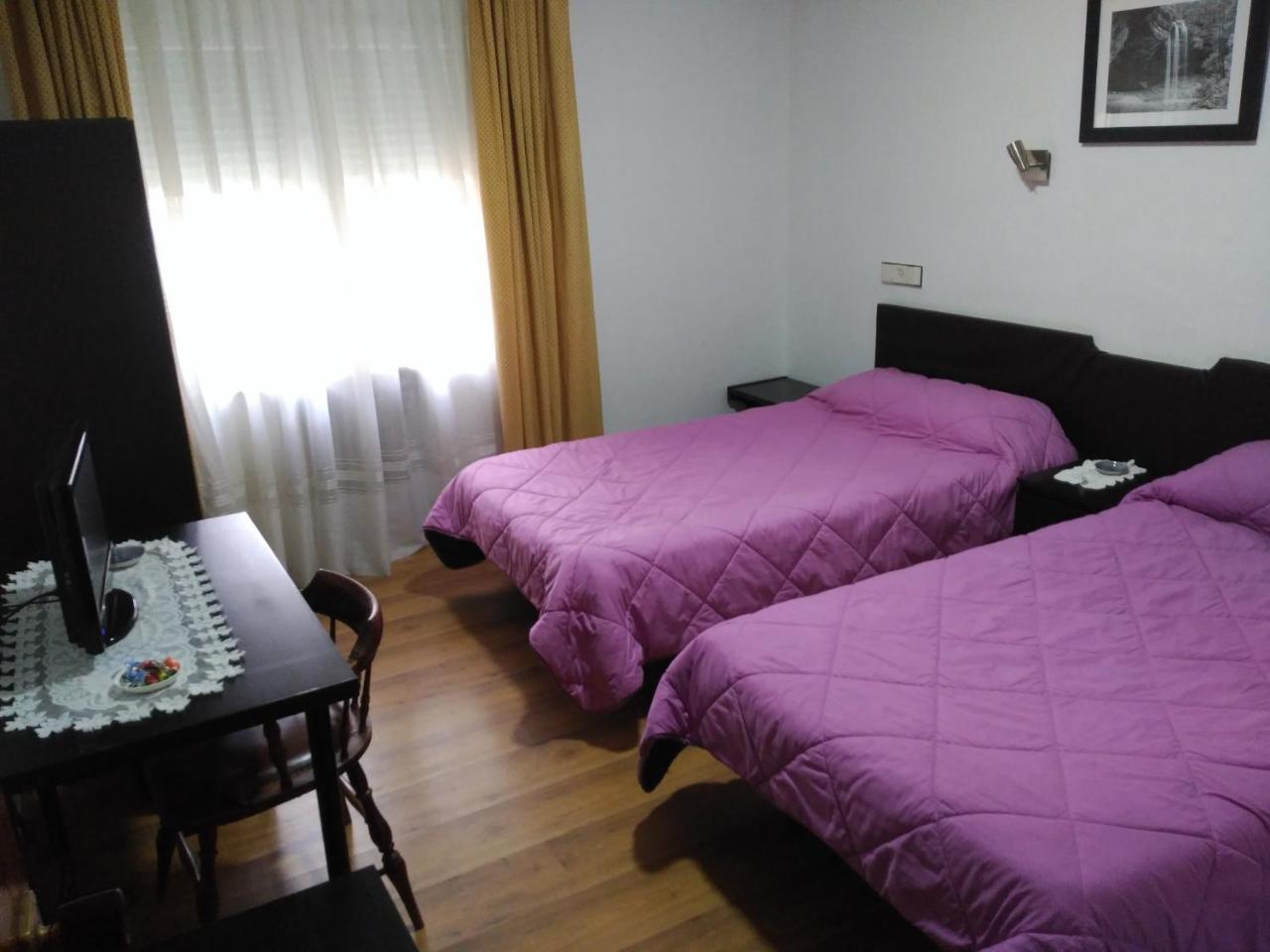 Hotel Vaqueros Langreo Eksteriør bilde