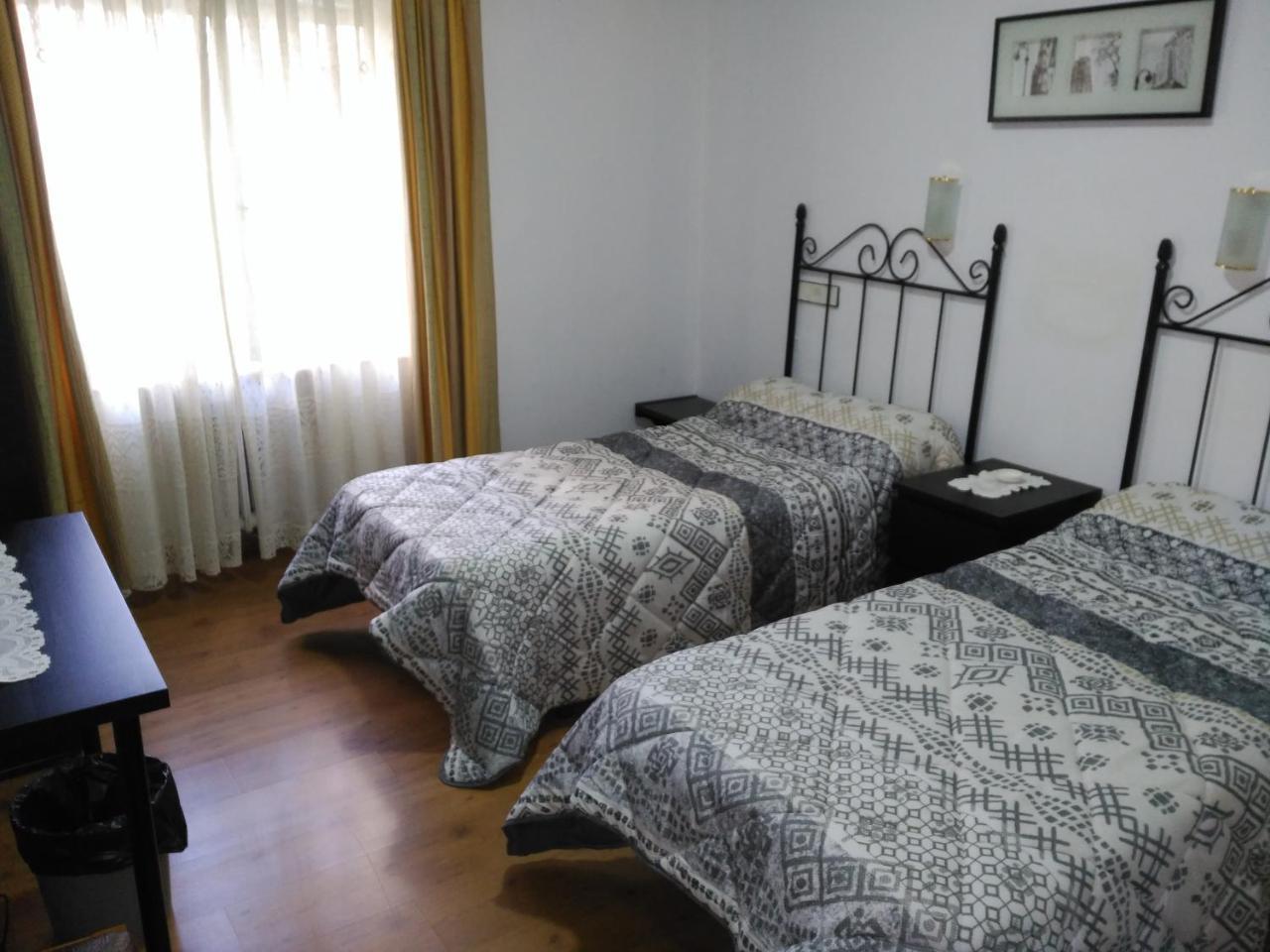 Hotel Vaqueros Langreo Eksteriør bilde